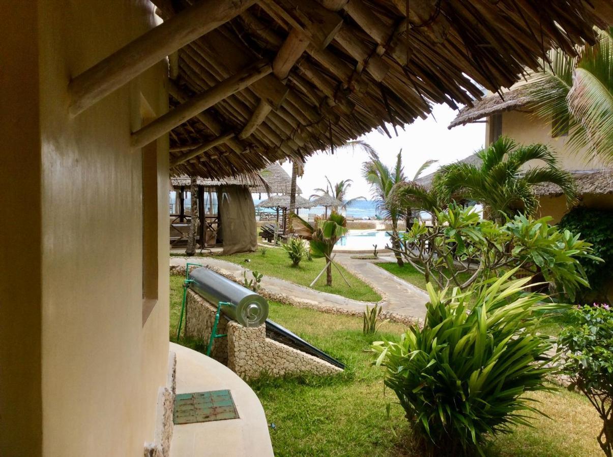 Mawe Zuri Resort Watamu Zewnętrze zdjęcie