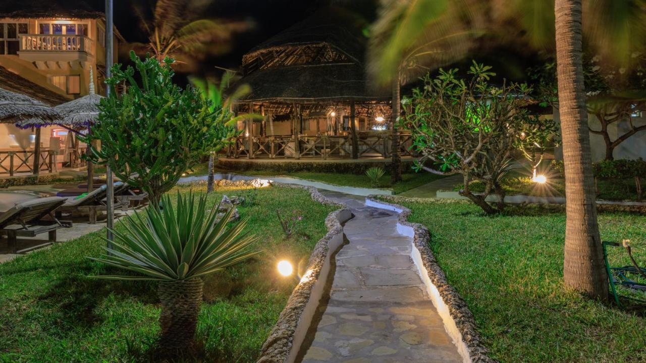 Mawe Zuri Resort Watamu Zewnętrze zdjęcie