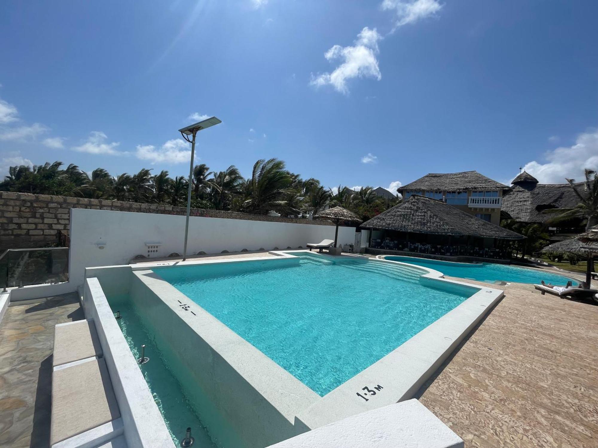 Mawe Zuri Resort Watamu Zewnętrze zdjęcie