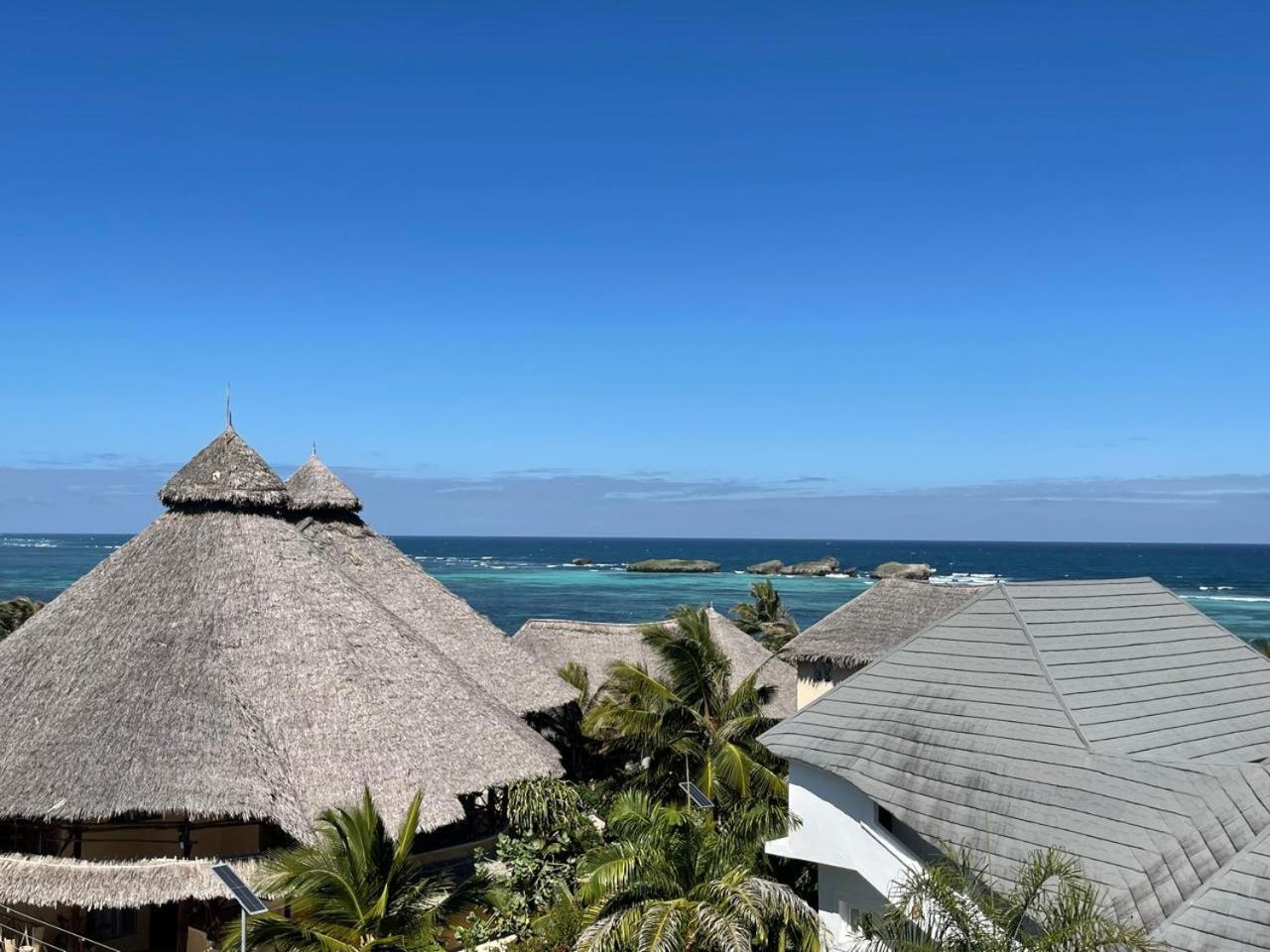 Mawe Zuri Resort Watamu Zewnętrze zdjęcie