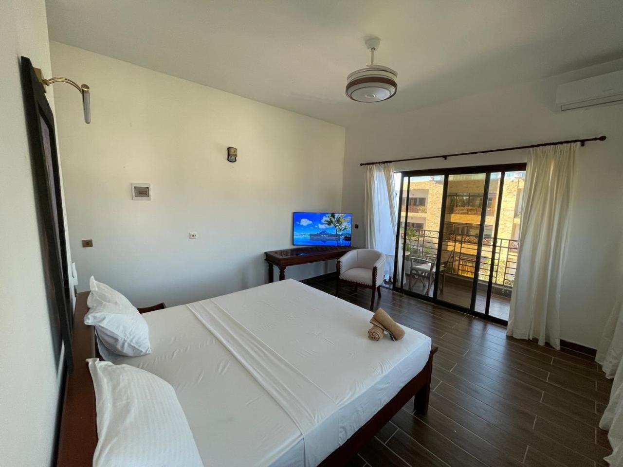 Mawe Zuri Resort Watamu Zewnętrze zdjęcie