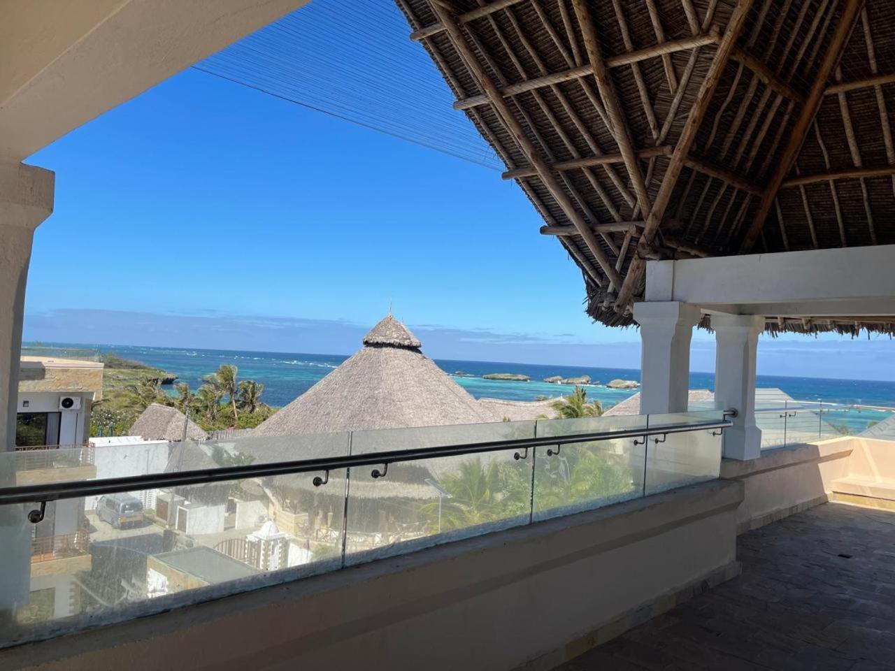 Mawe Zuri Resort Watamu Zewnętrze zdjęcie